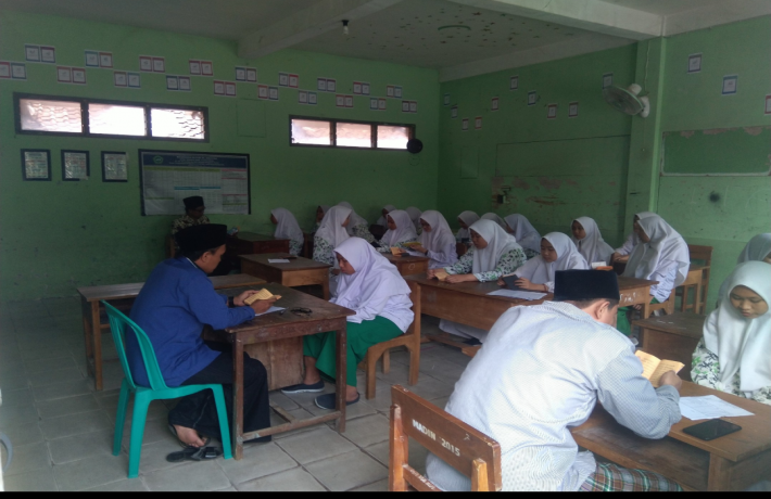 Sejumlah 706 Santri Madrasah diniyah Al-Hidayah Melaksanakan Ujian Muhafadhoh